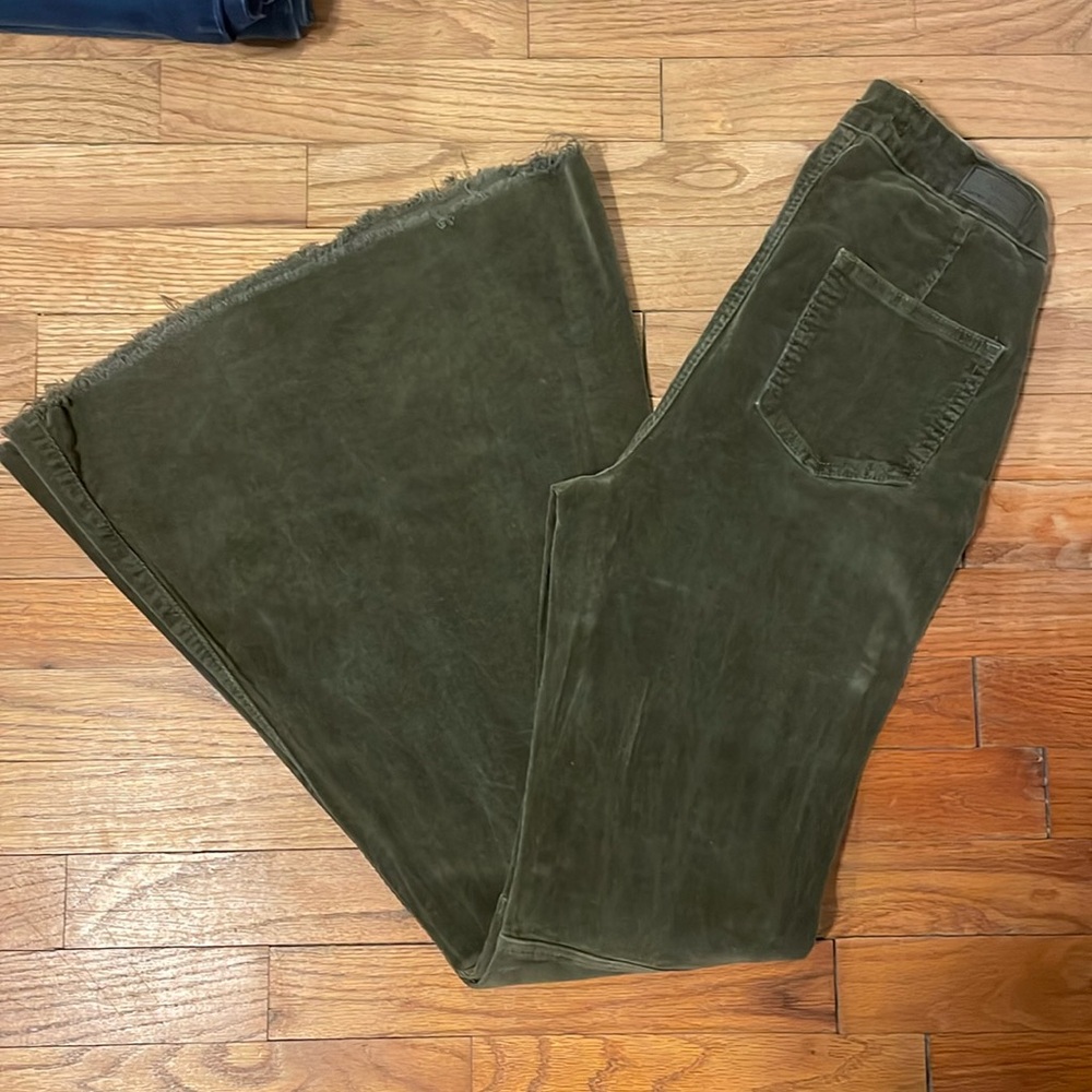 Olive green L&B Flare corduroys